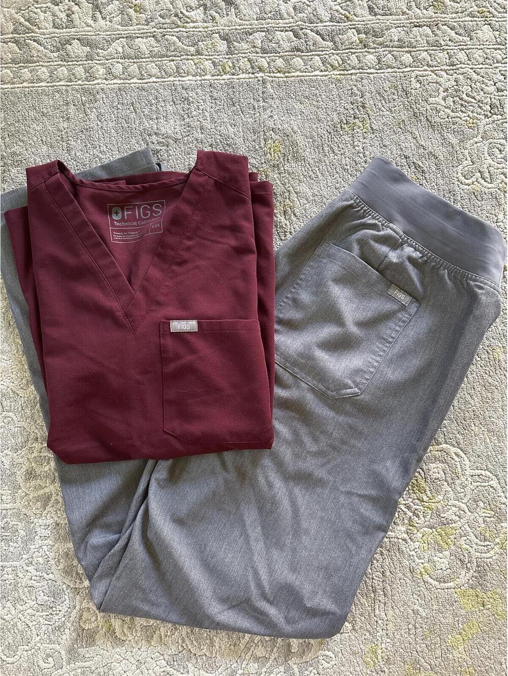 Figs  scrubs set. Top xxs, bottom s. Techincal. Excellent condition